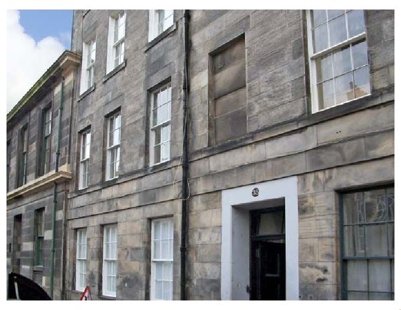Click here for more about 35 Barony Street