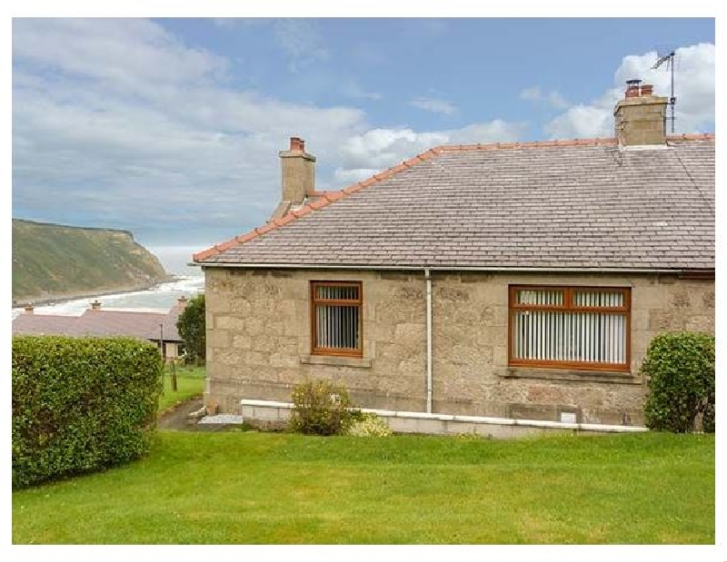 Gamrie Brae Cottage a british holiday cottage for 5 in , 